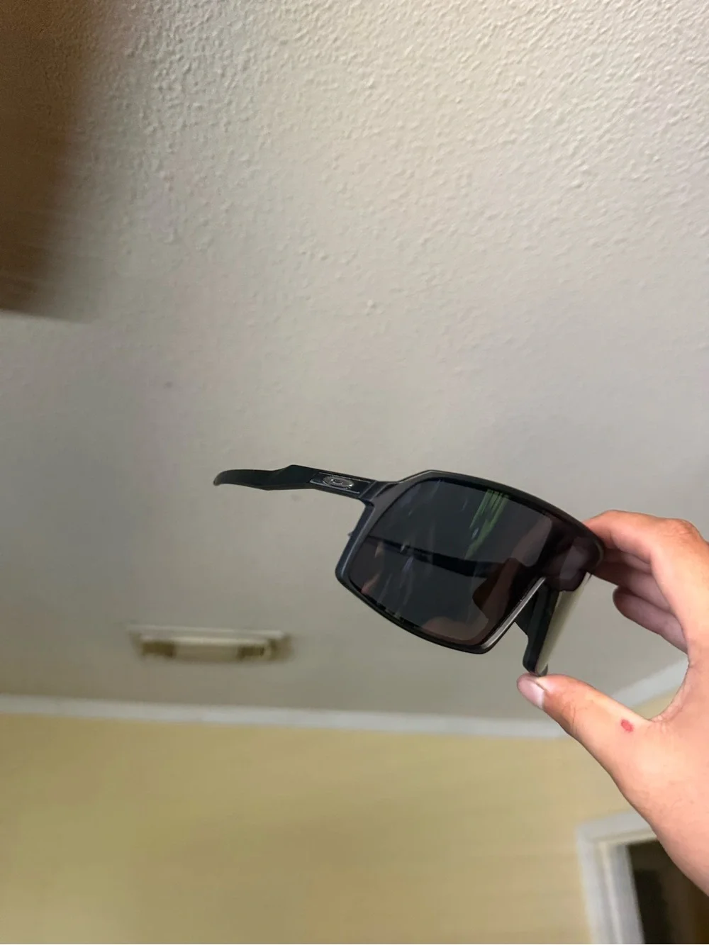 Black Sport Sunglasses with Dark Lenses oakleys